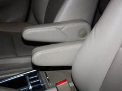 哈弗H6 2012款 2.4L 自动 两驱精英型 5座