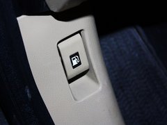 哈弗H6 2012款 2.4L 自动 两驱精英型 5座