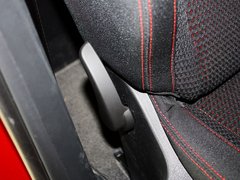 世嘉 2012款 两厢 2.0L 自动 乐炫型
