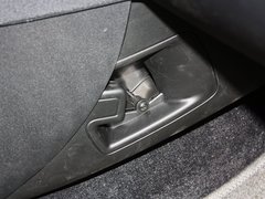 世嘉 2012款 两厢 2.0L 自动 乐炫型