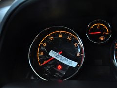 安德拉 2012款 2.4L 自动 舒适四驱版 5座