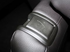 安德拉 2012款 2.4L 自动 舒适四驱版 5座