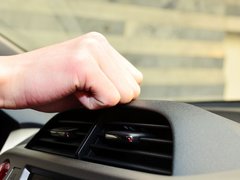 飞度（进口） 2013款 1.3L CVT 混合动力版
