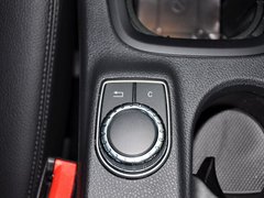 奔驰B级 2012款 B200 1.6T 