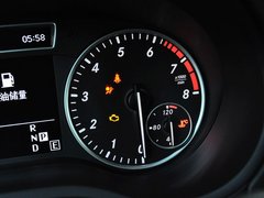 奔驰B级 2012款 B200 1.6T 