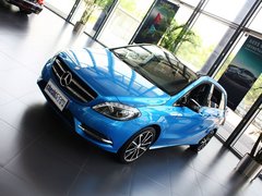 奔驰B级 2012款 B200 1.6T 