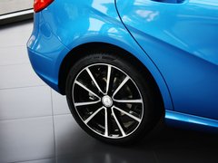 奔驰B级 2012款 B200 1.6T 