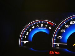 艾力绅 2012款 2.4L 自动 VTi-S尊贵版 7座