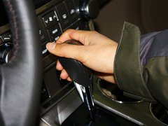 汉兰达 2012款 3.5L 自动 豪华版 7座