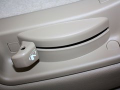 汉兰达 2012款 3.5L 自动 豪华版 7座