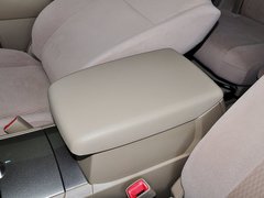 汉兰达 2012款 3.5L 自动 精英版 7座
