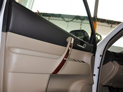汉兰达 2012款 2.7L 自动 至尊版 7座