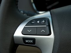 汉兰达 2012款 2.7L 自动 豪华版 7座