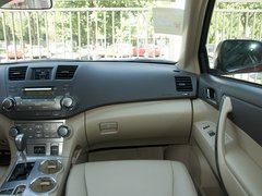 汉兰达 2012款 2.7L 自动 豪华版 7座
