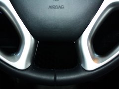 现代ix35 2012款 2.0L 自动 2WD精英版 GLS 5座
