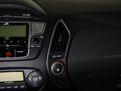 现代ix35 2012款 2.0L 自动 2WD精英版 GLS 5座