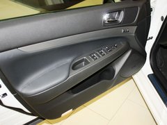 英菲尼迪G 2013款 G25 2.5L 自动 豪华运动版