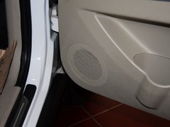 陆风X8 2012款 2.4L 手动 探索版汽油4X4豪华型 5座