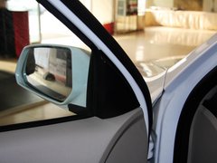 陆风X8 2012款 2.4L 手动 探索版汽油4X4豪华型 5座