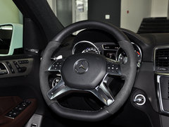 奔驰M级AMG 2012款 ML63 5.5T AMG 5座