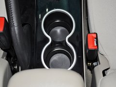奔腾B70 2012款 1.8L 手动 时尚型