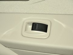 奔腾B70 2012款 1.8L 手动 时尚型