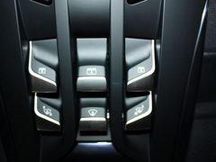 DS 5(进口) 2012款 1.6T 自动 尊享版 5座