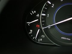 英菲尼迪QX 2013款 5.6L 自动 QX56 7座