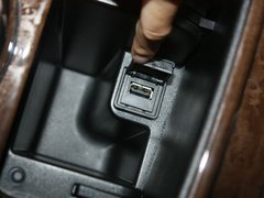 英菲尼迪QX 2013款 5.6L 自动 QX56 7座