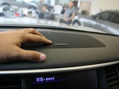 英菲尼迪QX 2013款 5.6L 自动 QX56 7座