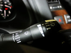英菲尼迪  5.6L 自动 方向盘右侧控制杆