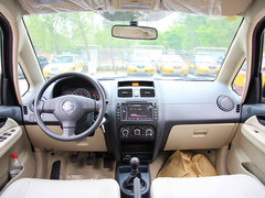 長安鈴木  1.6 手動 中控臺整體