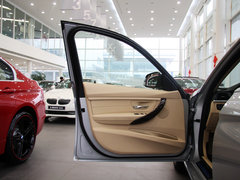 宝马3系 2013款 320Li 2.0T 豪华型
