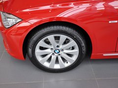 宝马3系 2013款 320Li 2.0T 时尚型