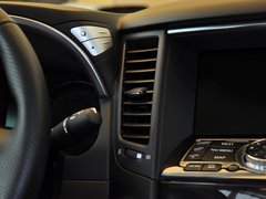 英菲尼迪FX 2013款 FX50 5.0L 自动 巅峰版 5座