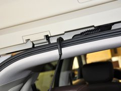 英菲尼迪FX 2013款 FX50 5.0L 自动 巅峰版 5座