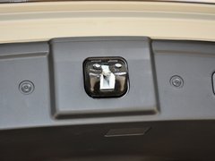英菲尼迪FX 2013款 FX50 5.0L 自动 巅峰版 5座