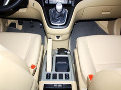 哈弗H6 2012款 2.0T 手动 绿静四驱精英型 5座