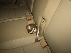 奇瑞  瑞虎精英版 1.6DVVT CVT 第二排座椅安全带