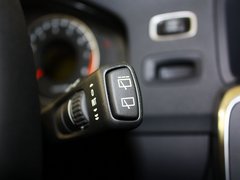 沃尔沃V60 2013款 2.0T 自动 智尚版