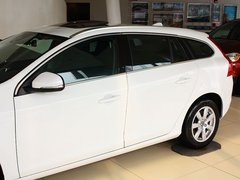 沃尔沃V60 2013款 2.0T 自动 智尚版
