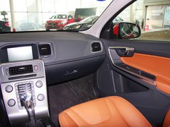 沃尔沃V60 2013款 2.0T 自动 智雅版