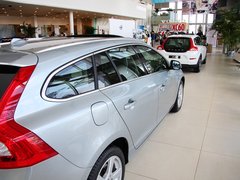沃尔沃V60 2013款 2.0T 自动 智尊版