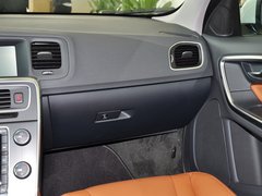 沃尔沃V60 2013款 2.0T 自动 智尊版