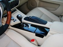 雷克萨斯ES 2013款 2.5 CVT 300h 豪华版