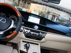 雷克萨斯ES 2013款 2.5 CVT 300h 豪华版