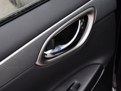 轩逸 2012款 1.6L CVT 豪华版