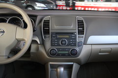 东风日产 轩逸经典 1.6L AT 中控仪表台总特写