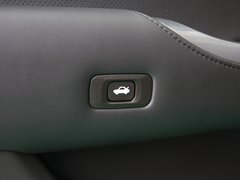 皇冠 2012款 3.0L 自动 V6 Royal Saloon