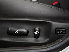 皇冠 2012款 2.5L 自动 V6 Royal Saloon 尊贵版